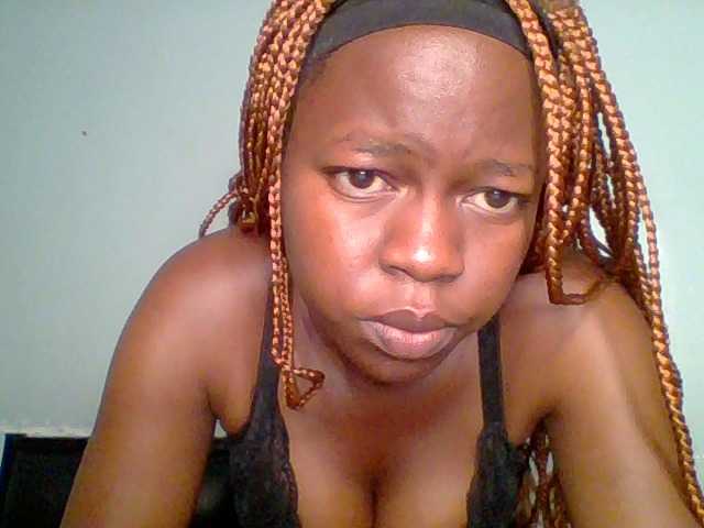 Chilli-spice live cam on BongaCams