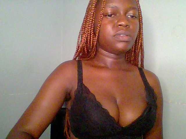 Chilli-spice live cam on BongaCams