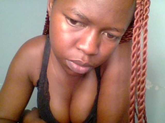 Chilli-spice live cam on BongaCams