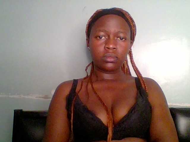 Chilli-spice live cam on BongaCams
