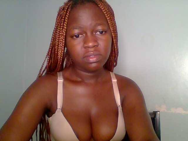 Chilli-spice live cam on BongaCams