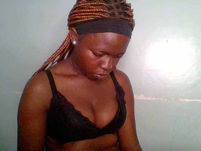 Chilli-spice live cam on BongaCams