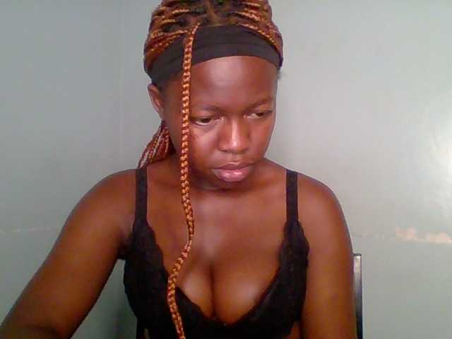 Chilli-spice live cam on BongaCams