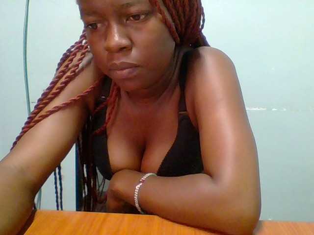 Chilli-spice live cam on BongaCams