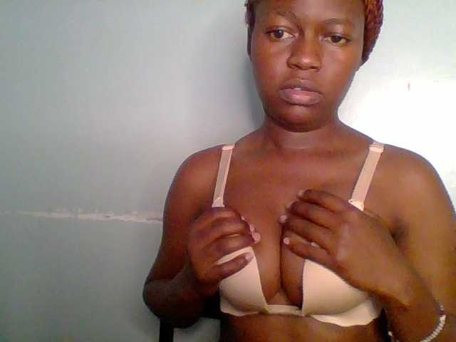 Chilli-spice live cam on BongaCams