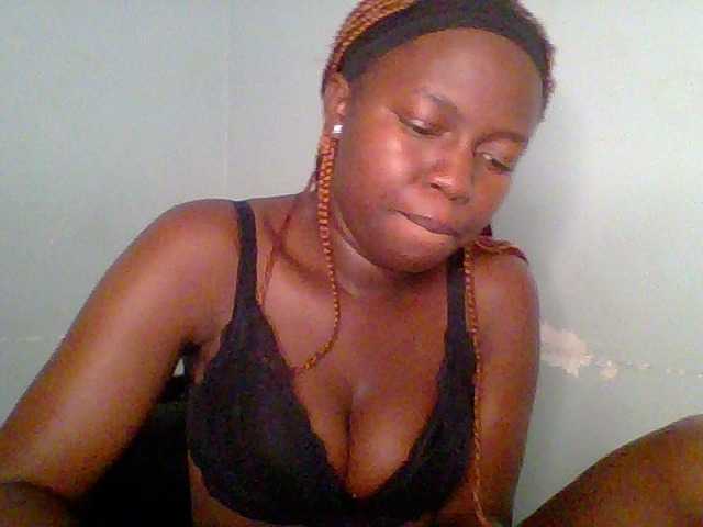 Chilli-spice live cam on BongaCams
