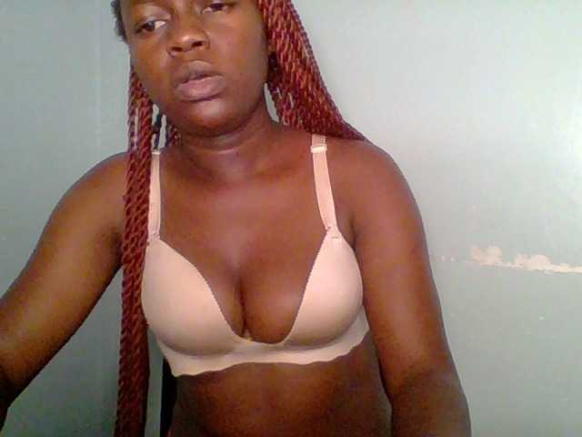 Chilli-spice live cam on BongaCams