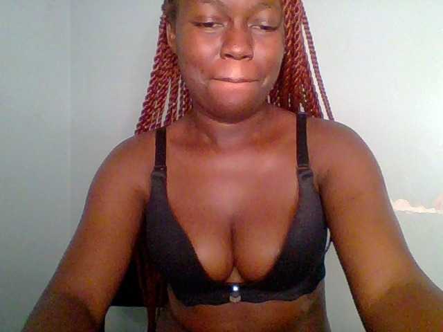 Chilli-spice live cam on BongaCams