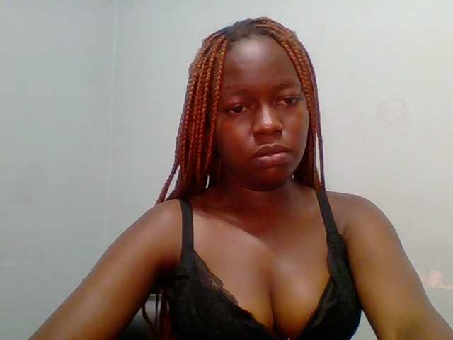 Chilli-spice live cam on BongaCams