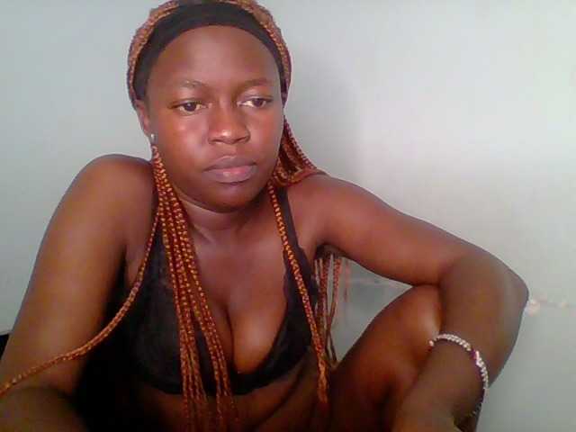 Chilli-spice live cam on BongaCams
