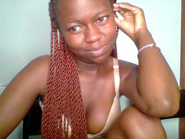 Chilli-spice live cam on BongaCams