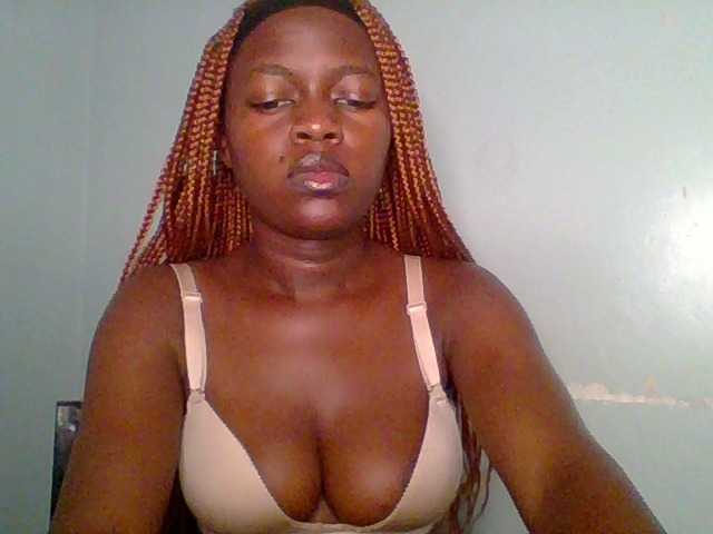 Chilli-spice live cam on BongaCams
