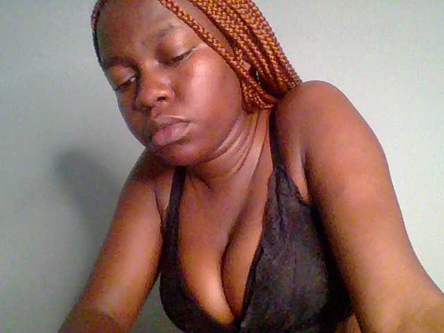Chilli-spice live cam on BongaCams