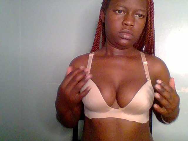 Chilli-spice live cam on BongaCams