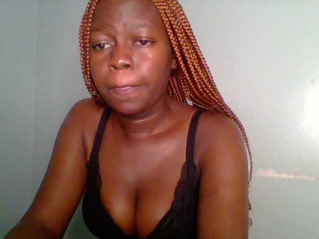 Chilli-spice live cam on BongaCams