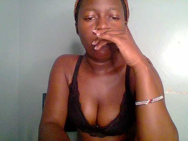 Chilli-spice live cam on BongaCams