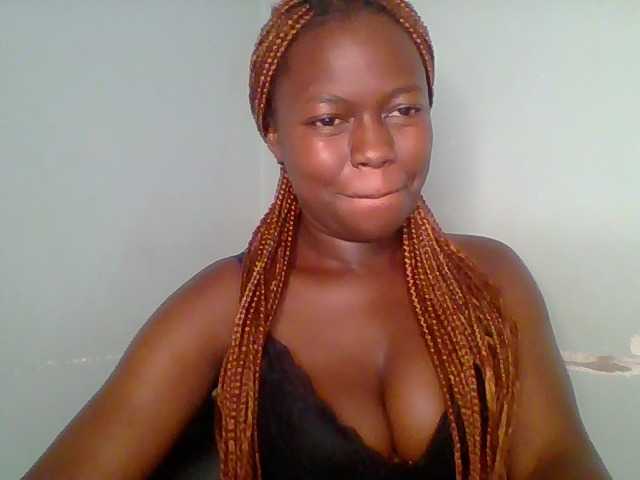 Chilli-spice live cam on BongaCams