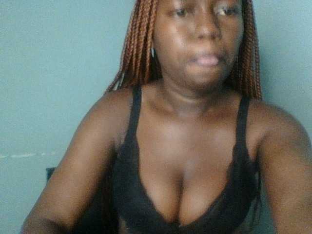 Chilli-spice live cam on BongaCams