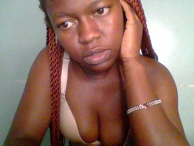 Chilli-spice live cam on BongaCams