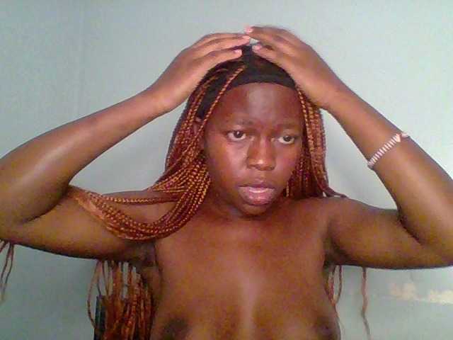 Chilli-spice live cam on BongaCams