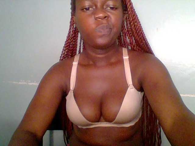 Chilli-spice live cam on BongaCams