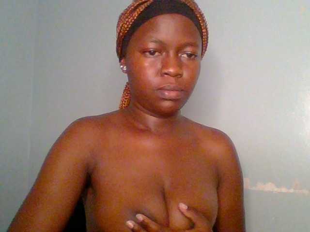 Chilli-spice live cam on BongaCams