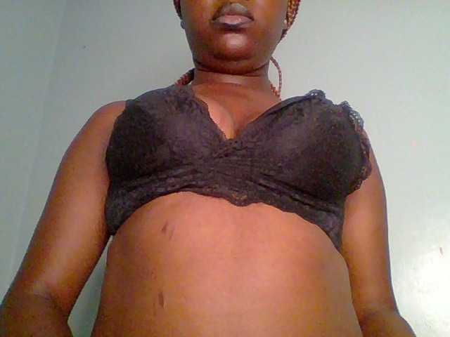 Chilli-spice live cam on BongaCams