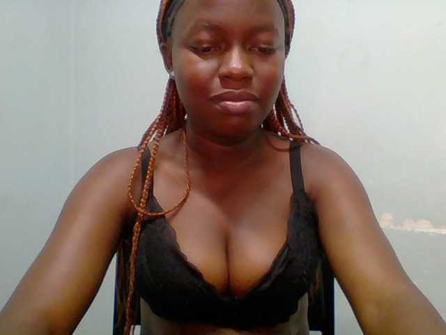 Chilli-spice, en vivo ahora en BongaCams