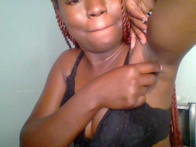 Chilli-spice live cam on BongaCams