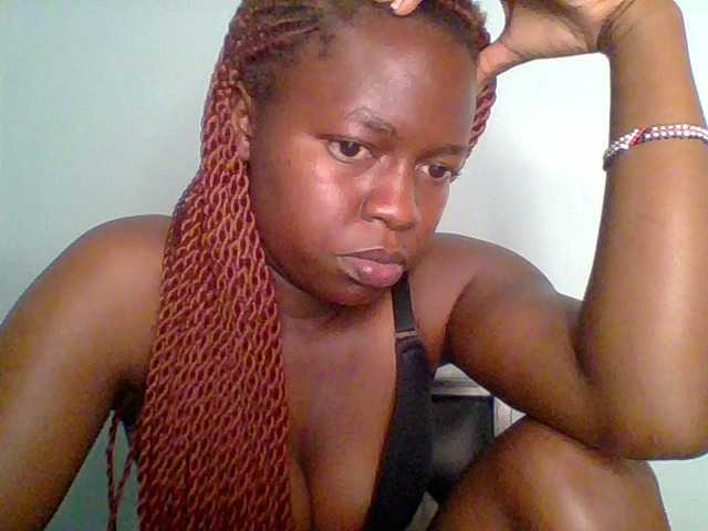 Chilli-spice live cam on BongaCams