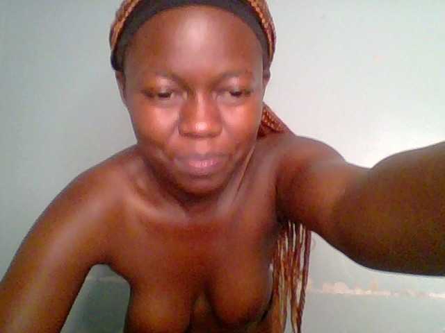 Chilli-spice live cam on BongaCams