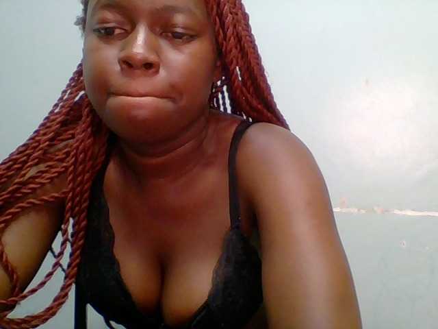 Chilli-spice live cam on BongaCams