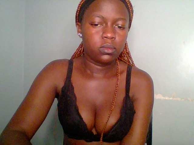 Chilli-spice live cam on BongaCams