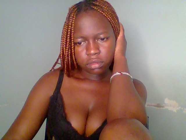 Chilli-spice live cam on BongaCams