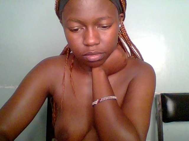 Chilli-spice live cam on BongaCams