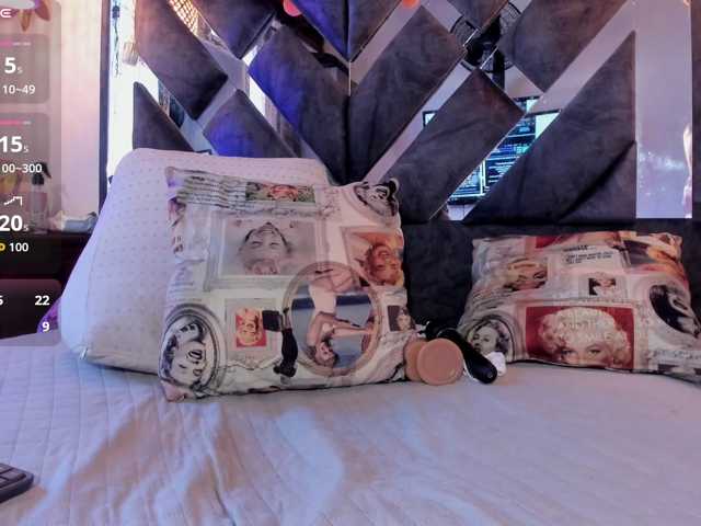 vahioletcooper live cam on BongaCams
