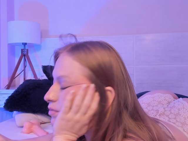 Jade-Sky live cam on BongaCams