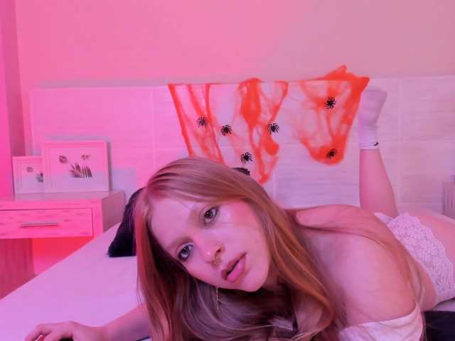 Jade-Sky live cam on BongaCams