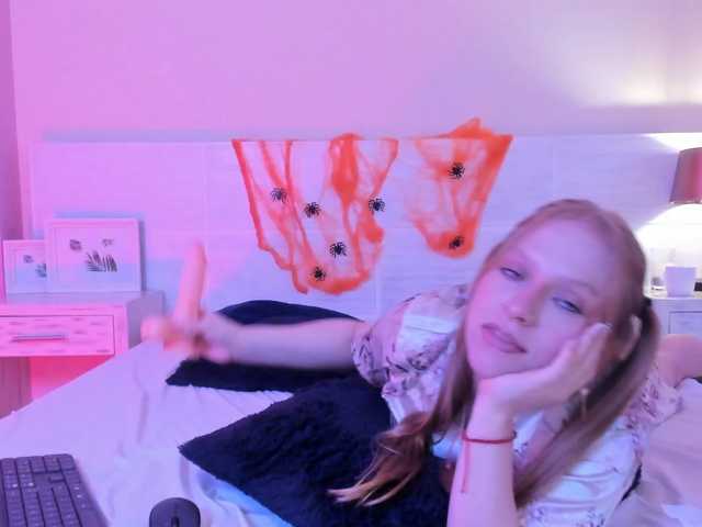 Jade-Sky live cam on BongaCams