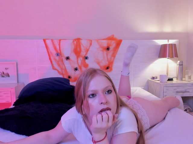 Jade-Sky live cam on BongaCams