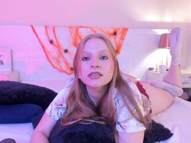 Jade-Sky live cam on BongaCams