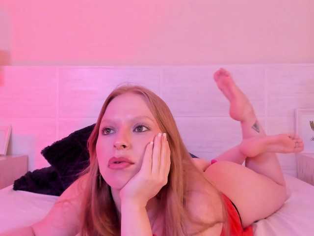 Jade-Sky live cam on BongaCams