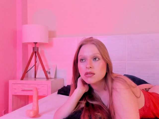 Jade-Sky live cam on BongaCams