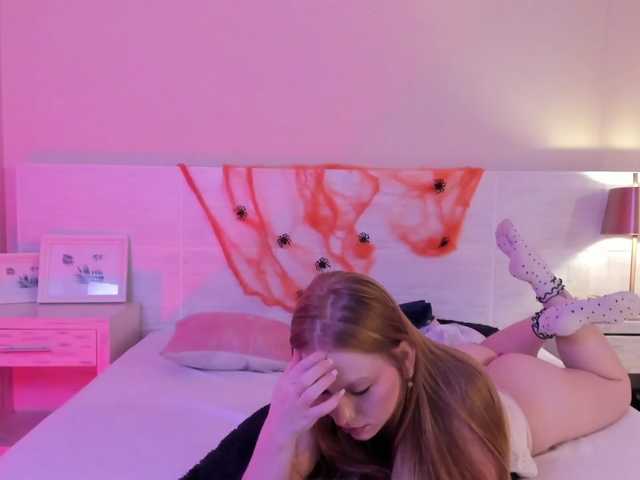 Jade-Sky live cam on BongaCams