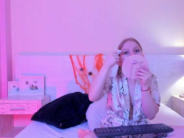 Jade-Sky live cam on BongaCams