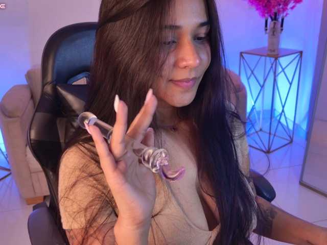 Natalycarter live cam on BongaCams