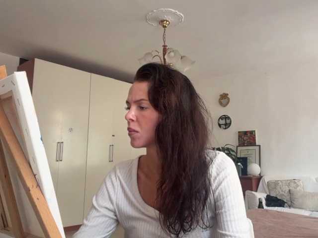 AsuncionGumpert live cam on BongaCams