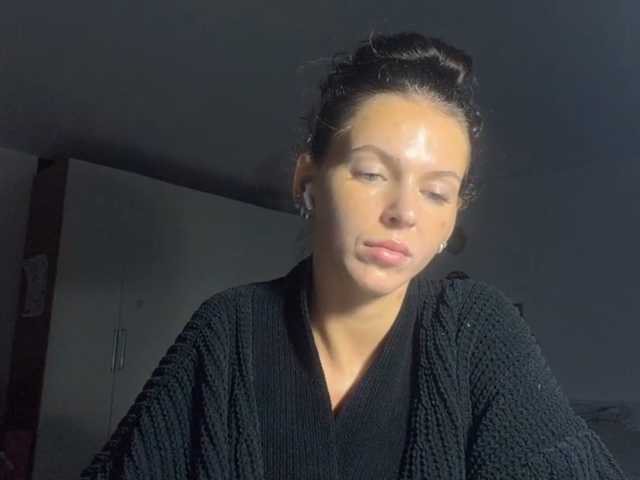 AsuncionGumpert live cam on BongaCams