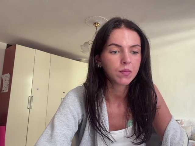 AsuncionGumpert live cam on BongaCams