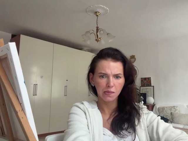 AsuncionGumpert live cam on BongaCams